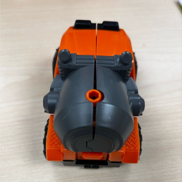 Transformers toys - Picture 3 of 3